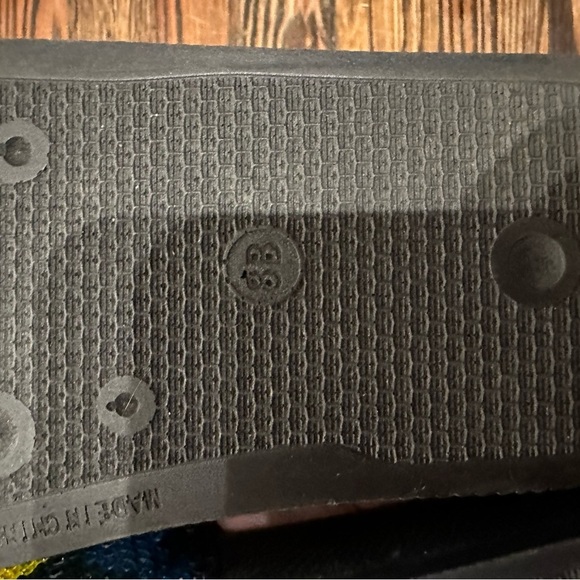 NORDSTROM rhinestone rainbow slides - Picture 3 of 3